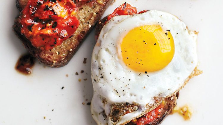 Tomato and Egg Toast
